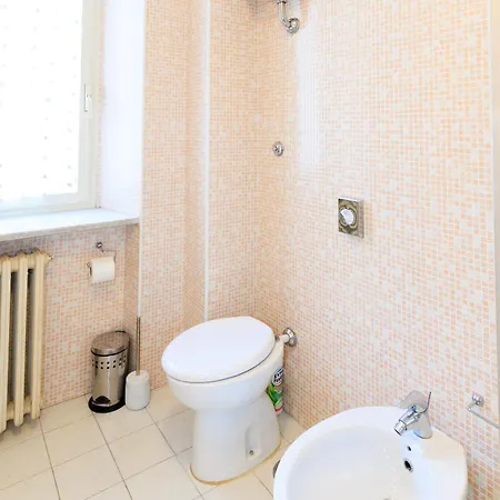 Апартаменты Vespasiano 49 Рим