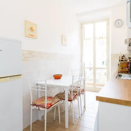 Appartement Vespasiano 49 *